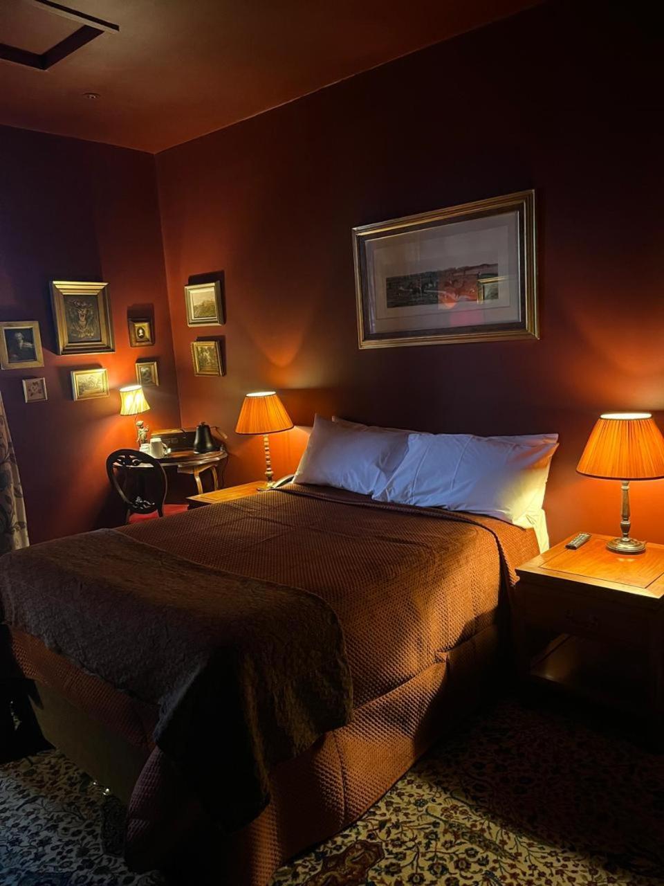 Queens Court Hotel Exeter